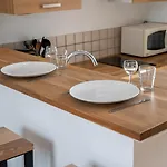 Apartman Grand Place Very Well Located *